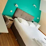 Family 호텔 와브르