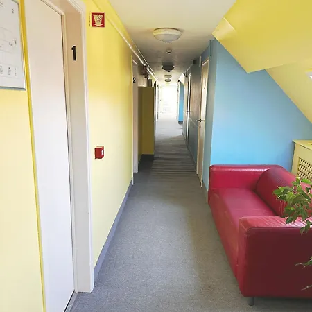 At-pacific-hotel Hotel 3*